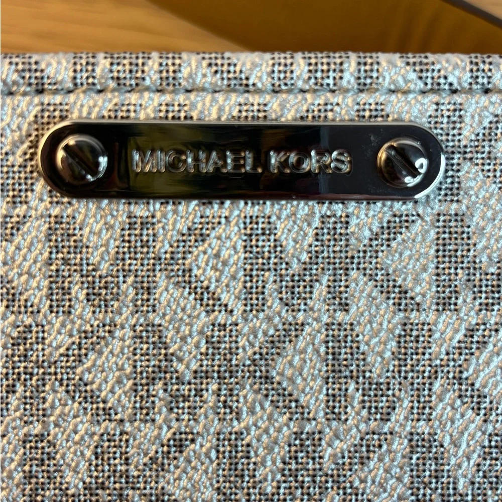 Michael Kors Silver Monogram Logo Belt Bag Pack L/XL 556195‎ Mens Womens